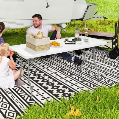 Table de camping pliante blanche